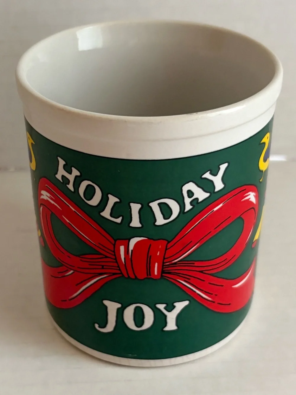 Source Unknown Green Ceramic Holiday Mug with Red Bow and White Tree Accents